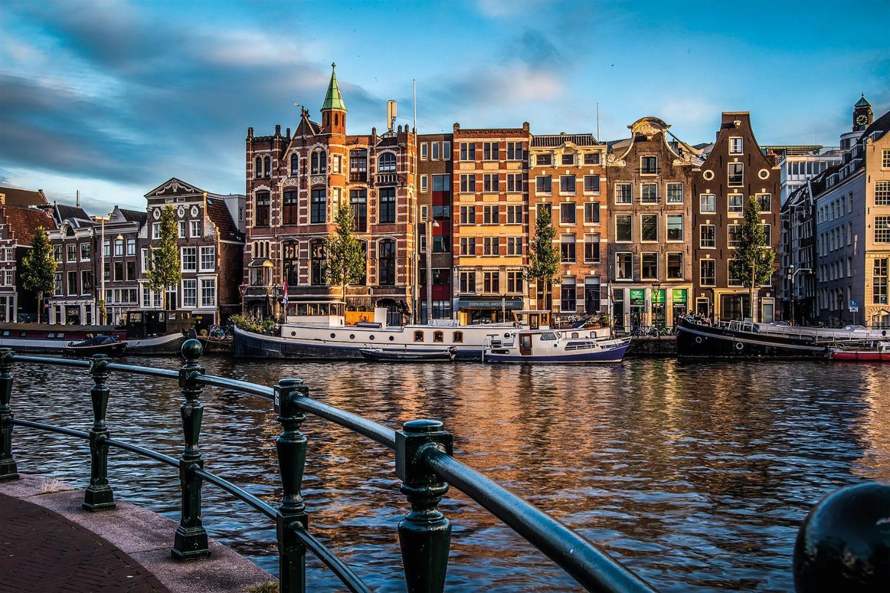Eden Hotel Amsterdam Esterno foto